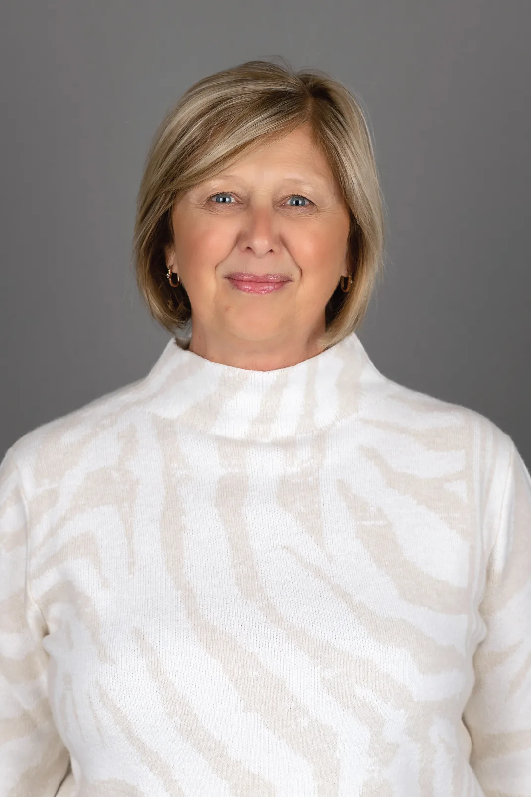 Nathalie Lapierre, Adjointe administrative