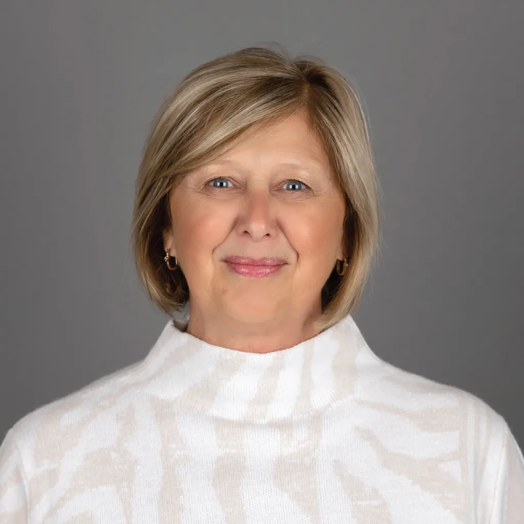 Nathalie Lapierre, Adjointe administrative